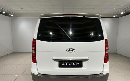 Hyundai Grand Starex Grand Starex I рестайлинг 2, 2011 год, 1 390 000 рублей, 8 фотография