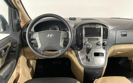 Hyundai Grand Starex Grand Starex I рестайлинг 2, 2011 год, 1 390 000 рублей, 15 фотография