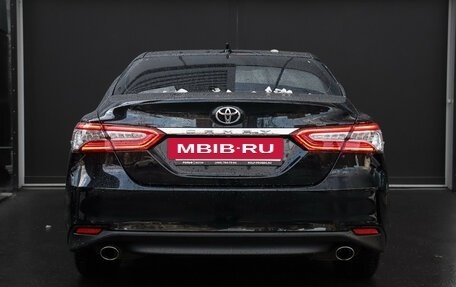 Toyota Camry, 2022 год, 3 930 000 рублей, 6 фотография