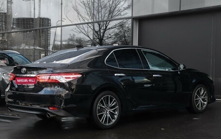 Toyota Camry, 2022 год, 3 930 000 рублей, 5 фотография