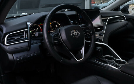 Toyota Camry, 2022 год, 3 930 000 рублей, 16 фотография