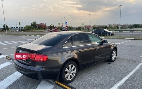 Audi A4, 2010 год, 900 000 рублей, 3 фотография