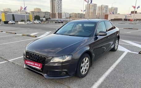 Audi A4, 2010 год, 900 000 рублей, 6 фотография