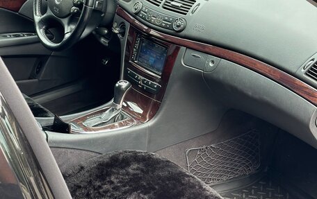 Mercedes-Benz E-Класс, 2006 год, 850 000 рублей, 9 фотография