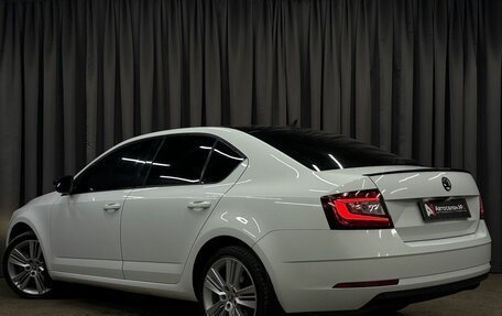 Skoda Octavia, 2017 год, 1 799 777 рублей, 2 фотография