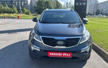 KIA Sportage III, 2011 год, 900 000 рублей, 2 фотография