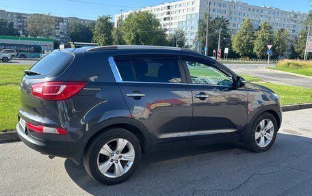 KIA Sportage III, 2011 год, 900 000 рублей, 8 фотография