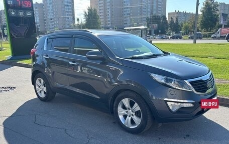 KIA Sportage III, 2011 год, 900 000 рублей, 9 фотография
