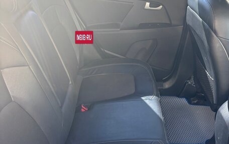 KIA Sportage III, 2011 год, 900 000 рублей, 15 фотография