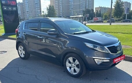 KIA Sportage III, 2011 год, 900 000 рублей, 11 фотография