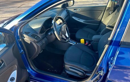 Hyundai Solaris II рестайлинг, 2012 год, 640 000 рублей, 7 фотография