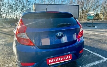 Hyundai Solaris II рестайлинг, 2012 год, 640 000 рублей, 8 фотография