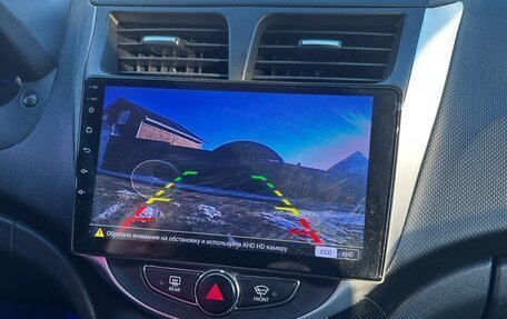 Hyundai Solaris II рестайлинг, 2012 год, 640 000 рублей, 13 фотография