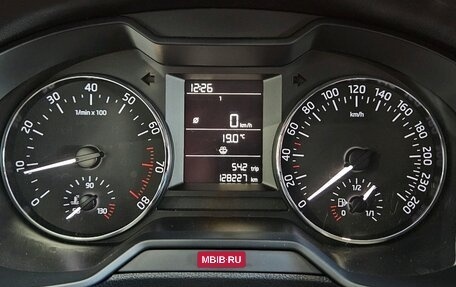 Skoda Octavia, 2017 год, 1 500 000 рублей, 10 фотография