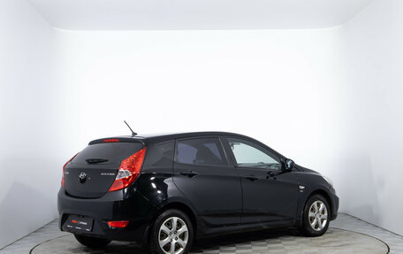 Hyundai Solaris II рестайлинг, 2012 год, 700 000 рублей, 5 фотография