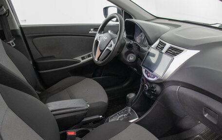 Hyundai Solaris II рестайлинг, 2012 год, 700 000 рублей, 9 фотография