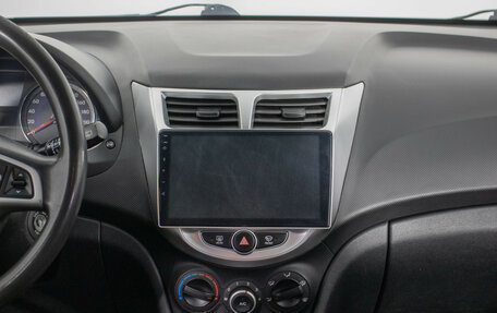 Hyundai Solaris II рестайлинг, 2012 год, 700 000 рублей, 14 фотография