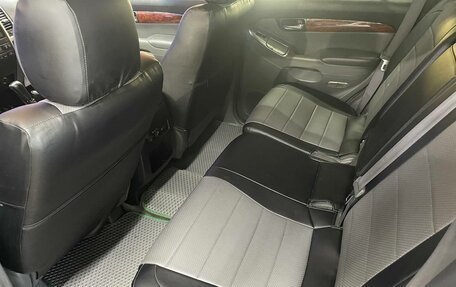 Toyota Land Cruiser Prado 120 рестайлинг, 2008 год, 2 060 000 рублей, 11 фотография