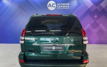 Toyota Land Cruiser Prado 120 рестайлинг, 2008 год, 2 060 000 рублей, 7 фотография