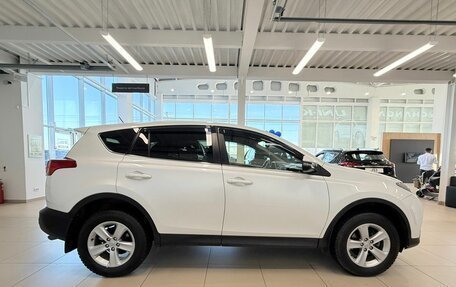 Toyota RAV4, 2013 год, 1 999 900 рублей, 7 фотография