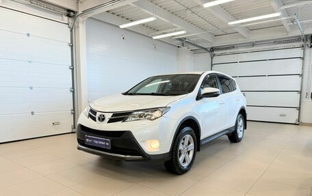 Toyota RAV4, 2013 год, 1 999 900 рублей, 2 фотография
