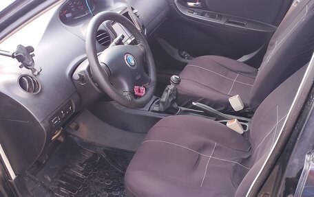 Geely MK I рестайлинг, 2011 год, 250 000 рублей, 18 фотография