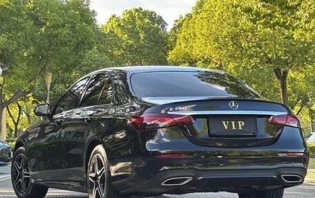 Mercedes-Benz E-Класс, 2021 год, 3 384 000 рублей, 4 фотография