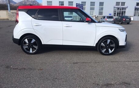 KIA Soul III, 2019 год, 2 350 000 рублей, 2 фотография