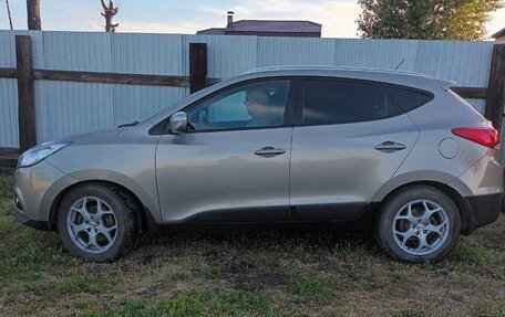 Hyundai ix35 I рестайлинг, 2011 год, 1 300 000 рублей, 6 фотография