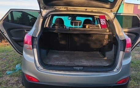 Hyundai ix35 I рестайлинг, 2011 год, 1 300 000 рублей, 4 фотография