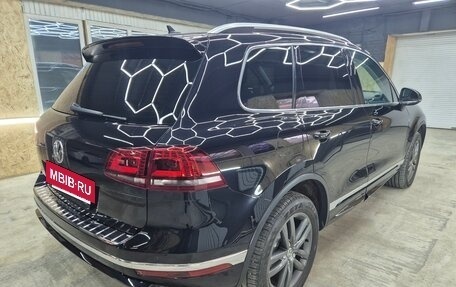 Volkswagen Touareg III, 2016 год, 3 750 000 рублей, 8 фотография