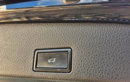 Volkswagen Touareg III, 2016 год, 3 750 000 рублей, 13 фотография