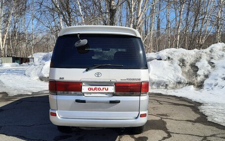 Toyota HiAce H100, 1997 год, 950 000 рублей, 2 фотография