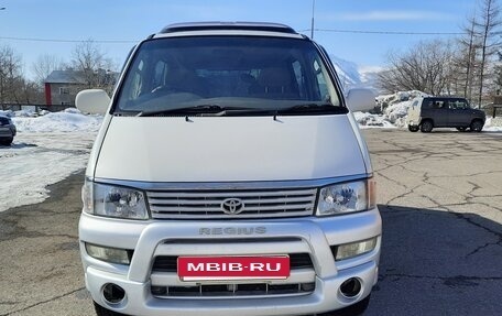 Toyota HiAce H100, 1997 год, 950 000 рублей, 4 фотография