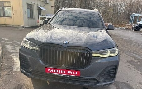 BMW X7, 2021 год, 15 000 000 рублей, 2 фотография