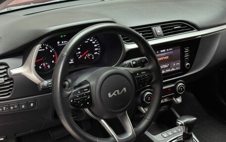 KIA Rio IV, 2021 год, 1 899 000 рублей, 8 фотография