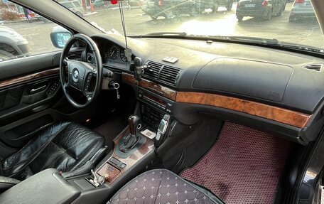 BMW 5 серия, 2001 год, 550 000 рублей, 12 фотография