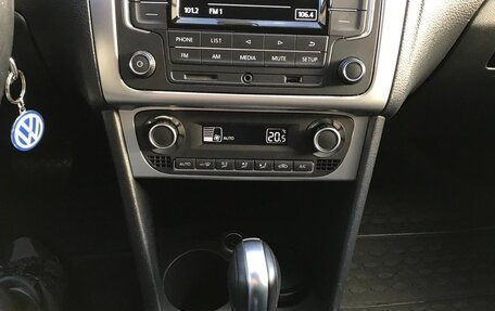 Volkswagen Polo VI (EU Market), 2017 год, 1 300 000 рублей, 11 фотография