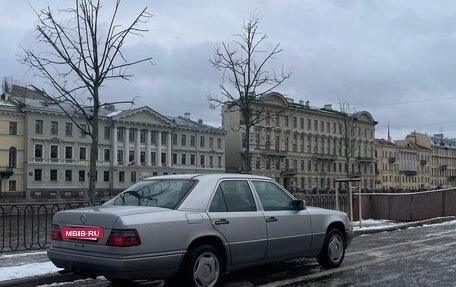 Mercedes-Benz E-Класс, 1995 год, 599 000 рублей, 22 фотография