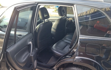 Toyota RAV4, 2005 год, 900 000 рублей, 10 фотография