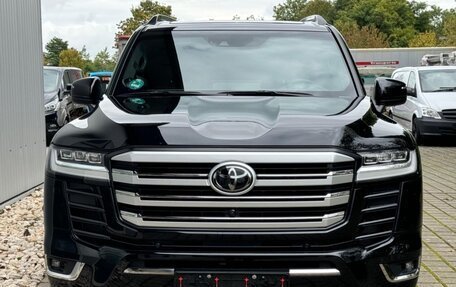 Toyota Land Cruiser, 2023 год, 16 100 000 рублей, 2 фотография