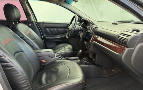 Dodge Stratus II, 2002 год, 540 000 рублей, 11 фотография