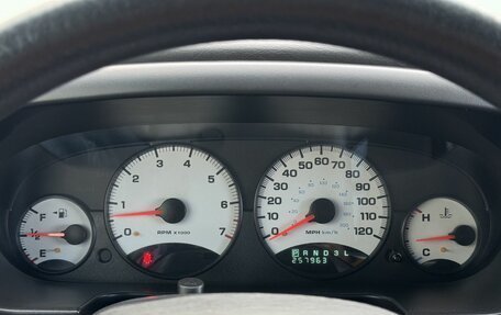 Dodge Stratus II, 2002 год, 540 000 рублей, 13 фотография