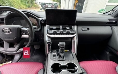 Toyota Land Cruiser, 2023 год, 16 100 000 рублей, 9 фотография