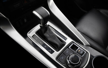 Mitsubishi Pajero Sport III рестайлинг, 2016 год, 2 149 000 рублей, 11 фотография