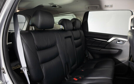 Mitsubishi Pajero Sport III рестайлинг, 2016 год, 2 149 000 рублей, 17 фотография