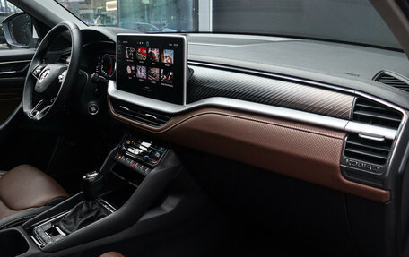 Skoda Kodiaq I, 2023 год, 4 670 000 рублей, 9 фотография