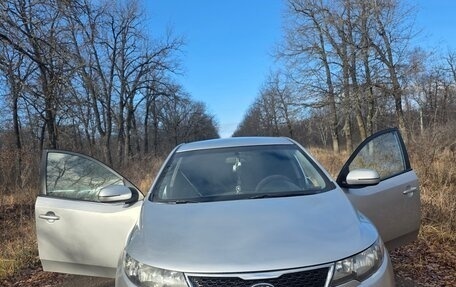 KIA Cerato III, 2010 год, 800 000 рублей, 1 фотография