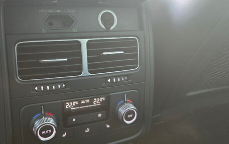 Volkswagen Touareg III, 2017 год, 4 000 000 рублей, 5 фотография