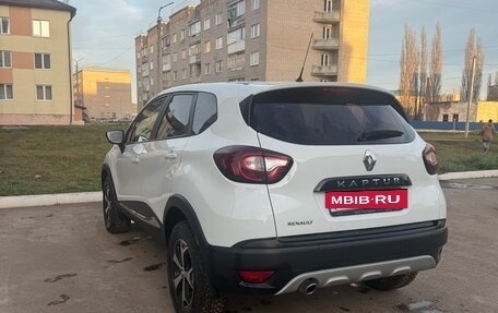 Renault Kaptur I рестайлинг, 2018 год, 1 300 000 рублей, 3 фотография